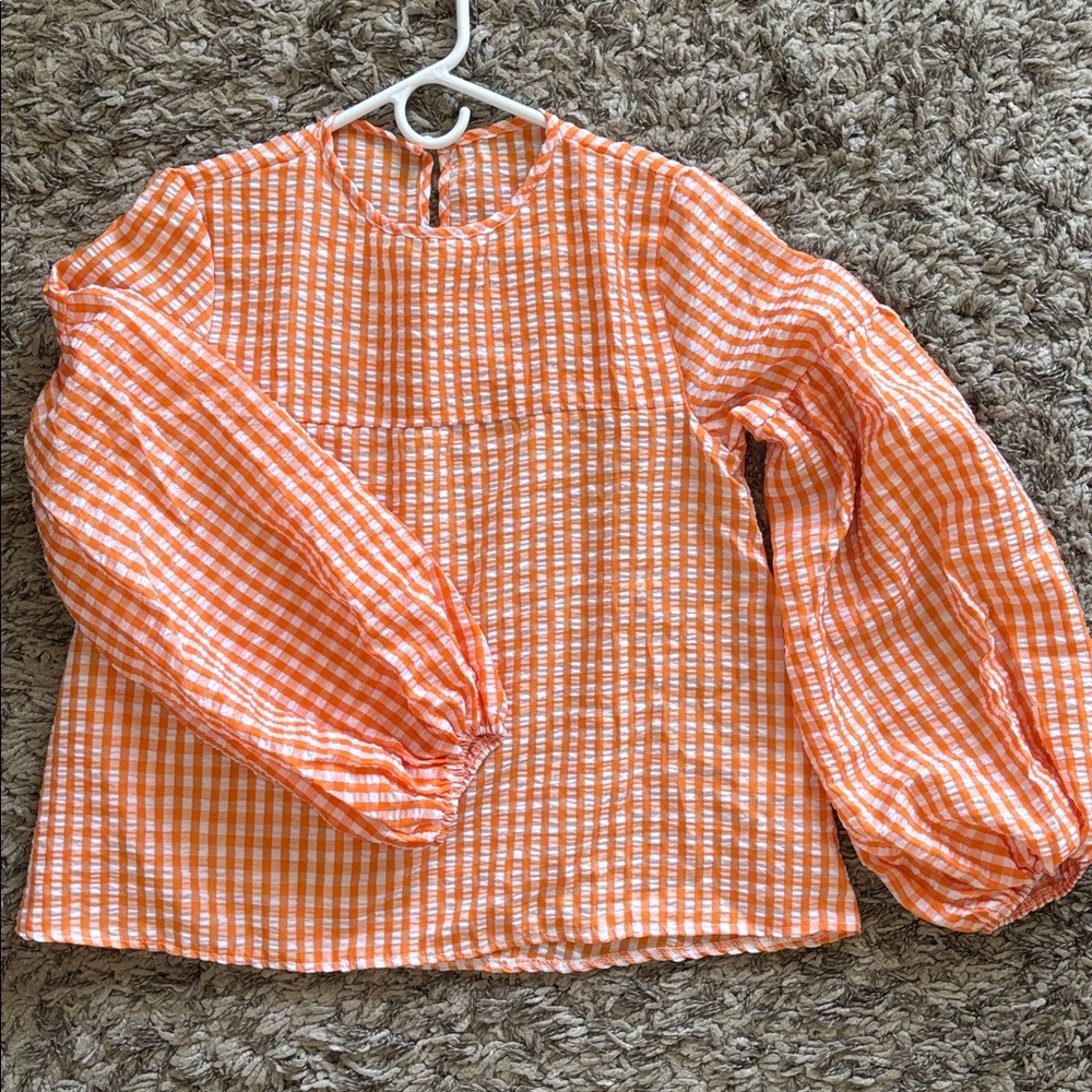Women’s cute top size Medium (6) Runs small! - Picture 3 of 10